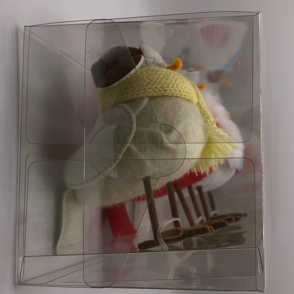 2023 Featherly Friends: Flock of 3 mini birds with scarves (Wondershop Target) - Picture 5 of 7